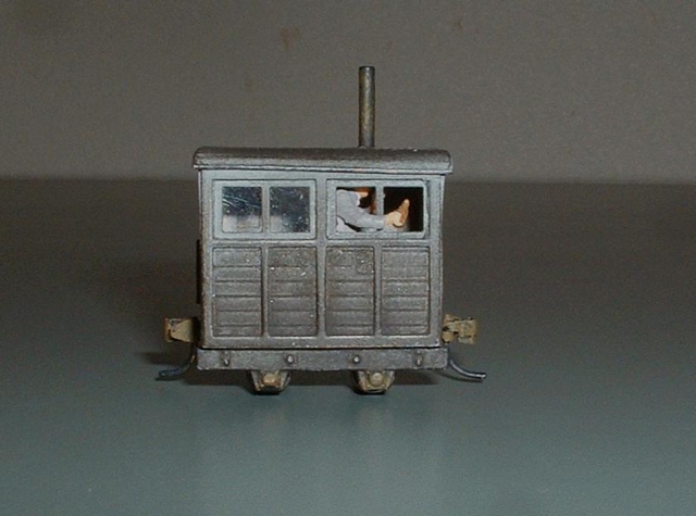 Small, ugly bobber caboose